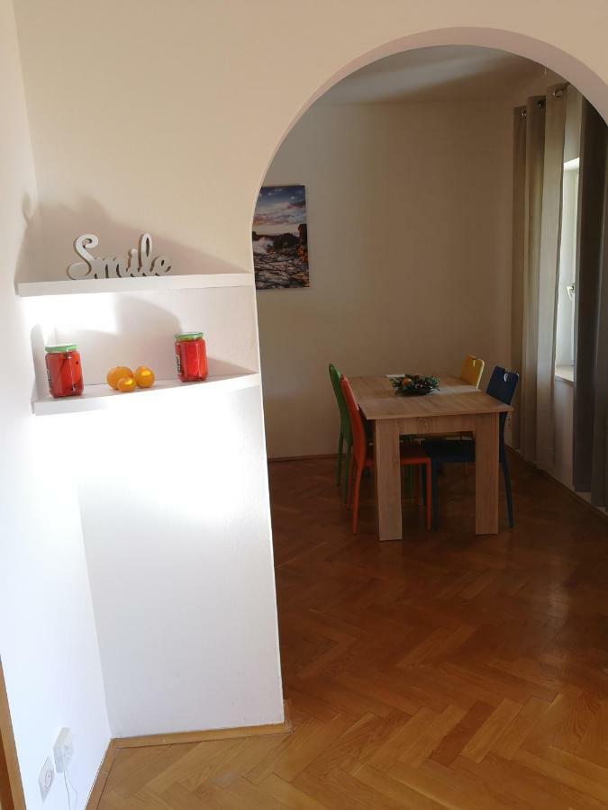 Cerco Apartment Lovran Exterior photo
