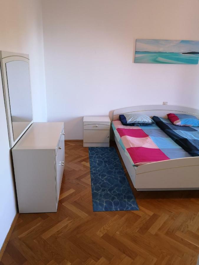 Cerco Apartment Lovran Exterior photo